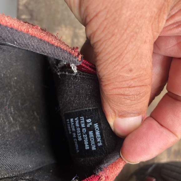 LL Bean Women's Red Suede Comfort Mocs Stain Resistant Slip on Shoes Size 9.5 - Picture 9 of 10